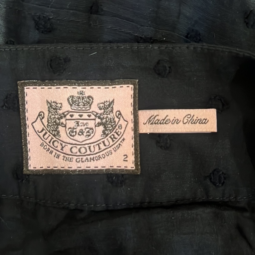 Juicy couture women size 2 black mini skirt with lace 70% cotton, 30% silk. - Picture 4 of 4